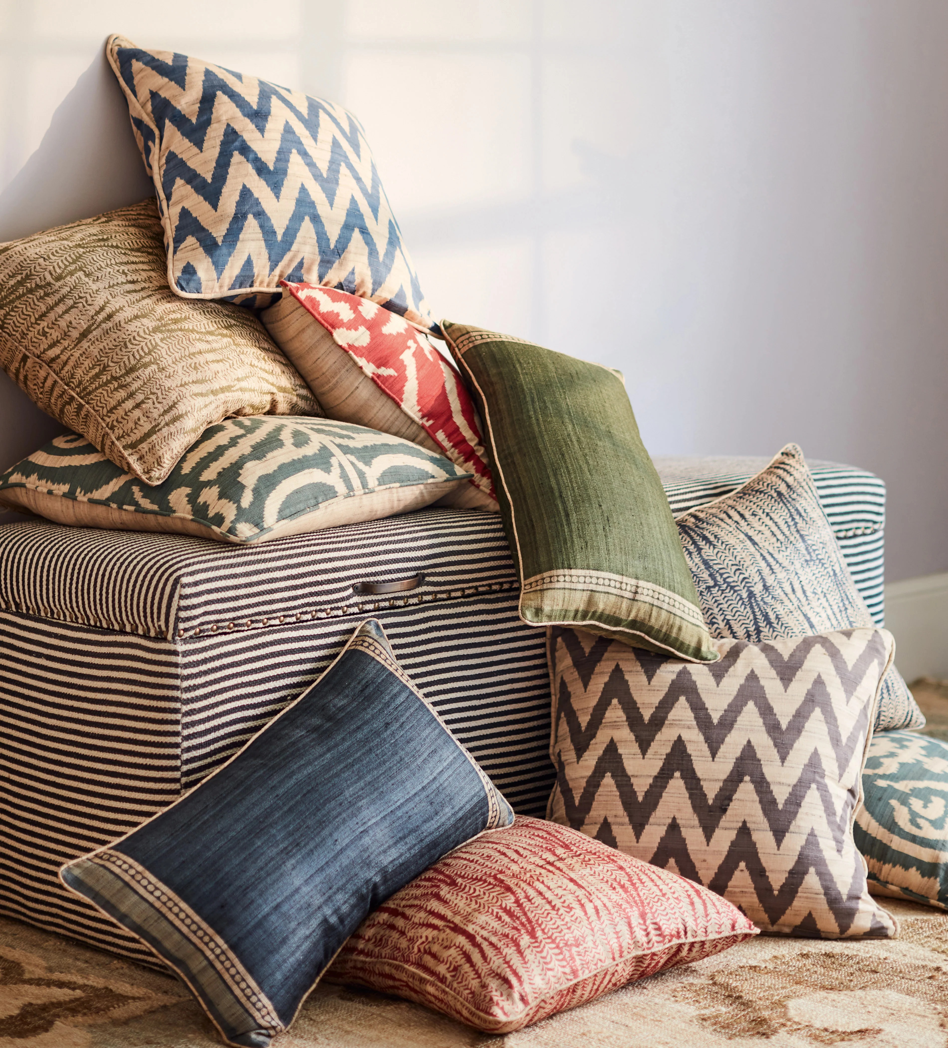 imgi_191_longshan-cushion-cover-grey-green-a15420-1-34-1127-42-02